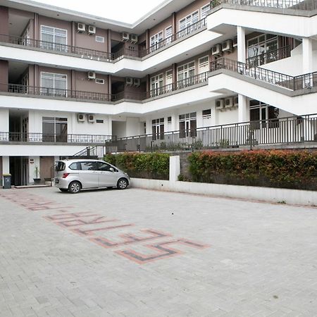 Reddoorz Plus Near Sukajadi 2 Bandung Eksteriør bilde