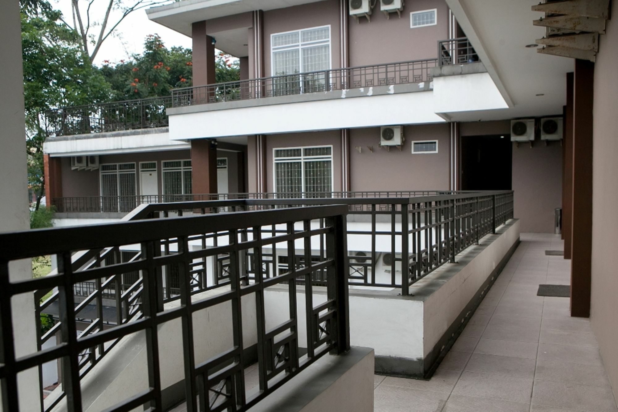 Reddoorz Plus Near Sukajadi 2 Bandung Eksteriør bilde