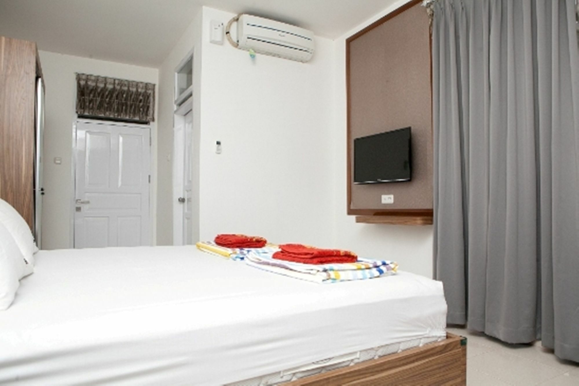 Reddoorz Plus Near Sukajadi 2 Bandung Eksteriør bilde