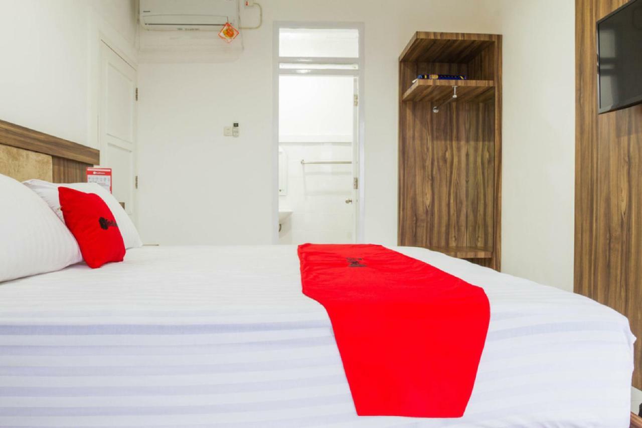 Reddoorz Plus Near Sukajadi 2 Bandung Eksteriør bilde
